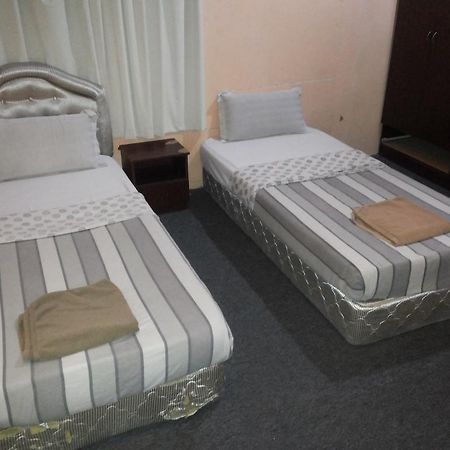 Green View Motel Kampong Sembulan Room photo
