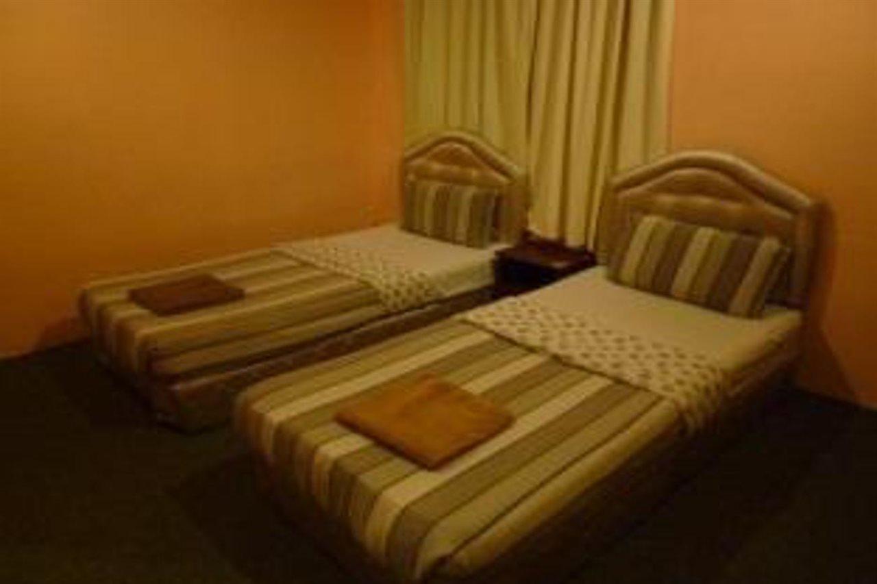 Green View Motel Kampong Sembulan Exterior photo