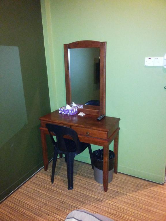 Green View Motel Kampong Sembulan Room photo